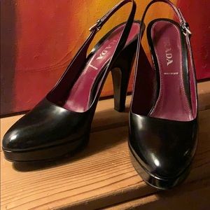 Prada  Vero Cuoio  Slingback Pumps